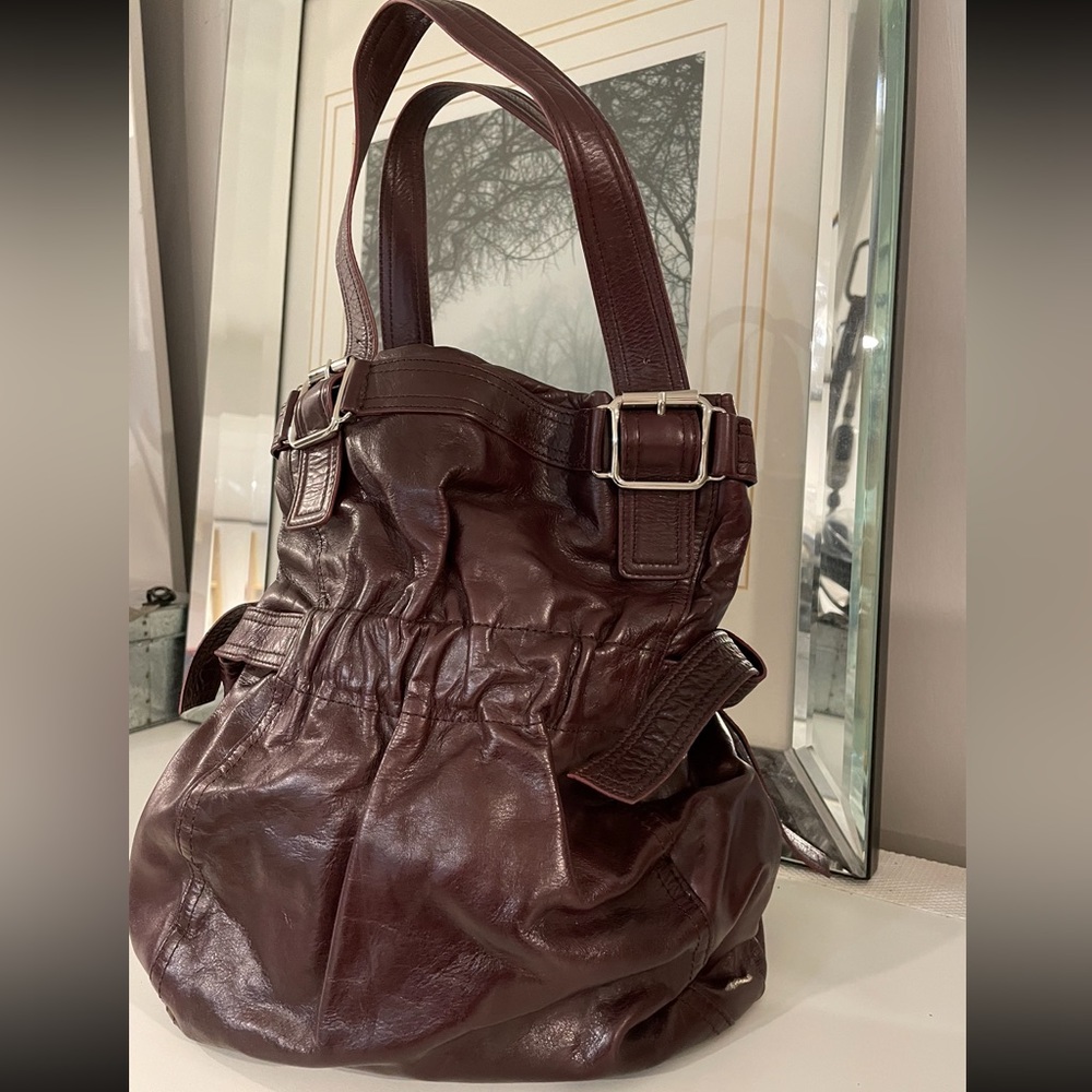 DKNY women’s purse never used